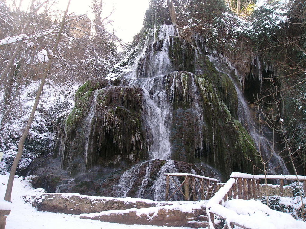 Casa Rural Ruta Del Agua 4 Hab Al Lado Monasterio De Piedra Munebrega Ngoại thất bức ảnh